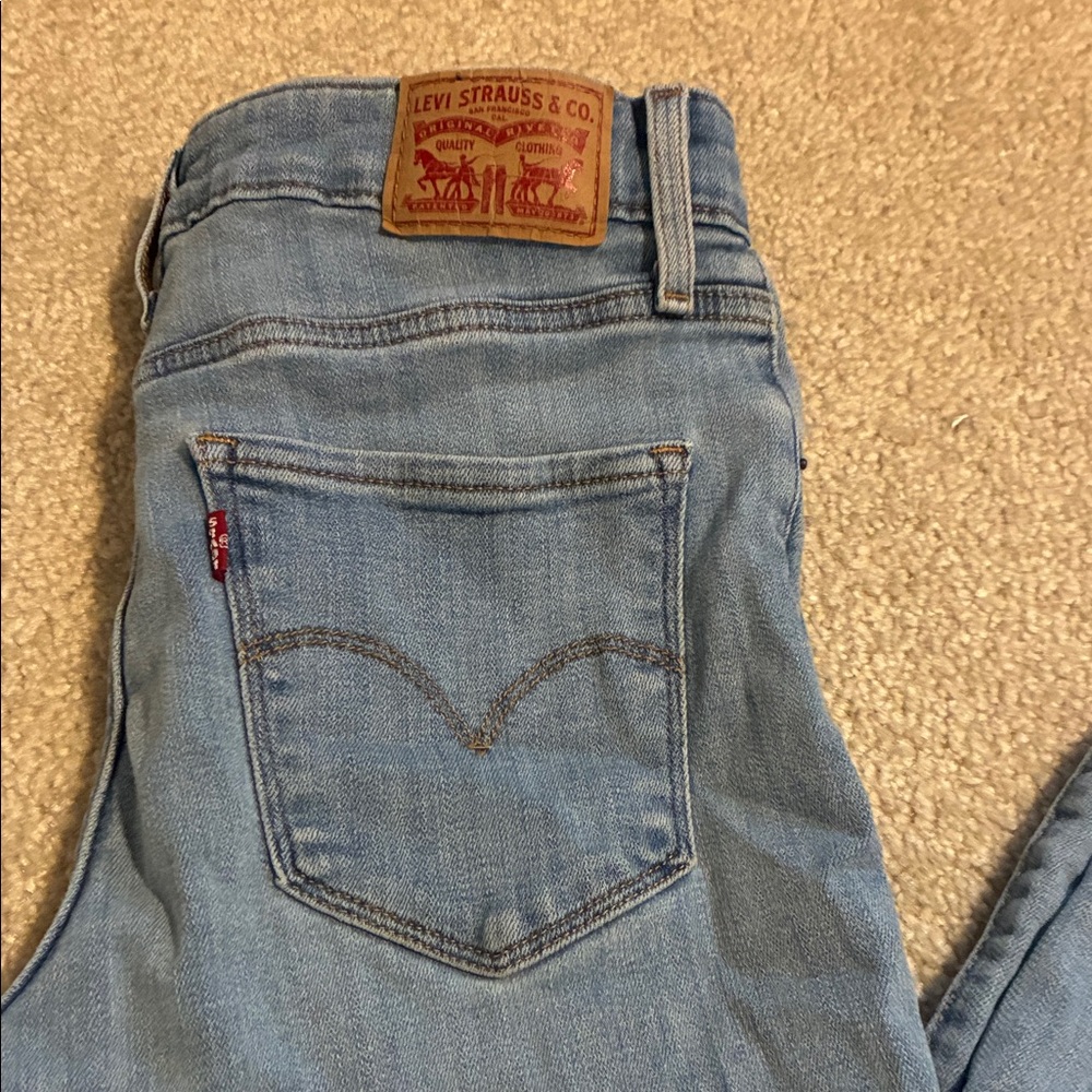 Levi's Light Blue Women's Jeans, 721 high-rise skinny size 28
